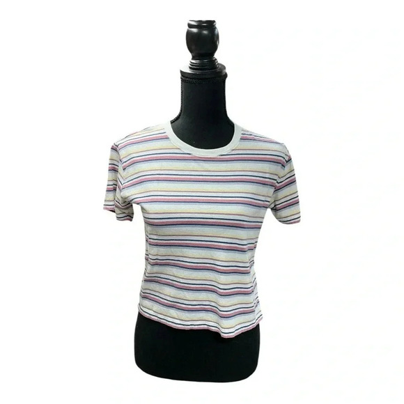 Hollister Tops - Womens Hollister tshirt